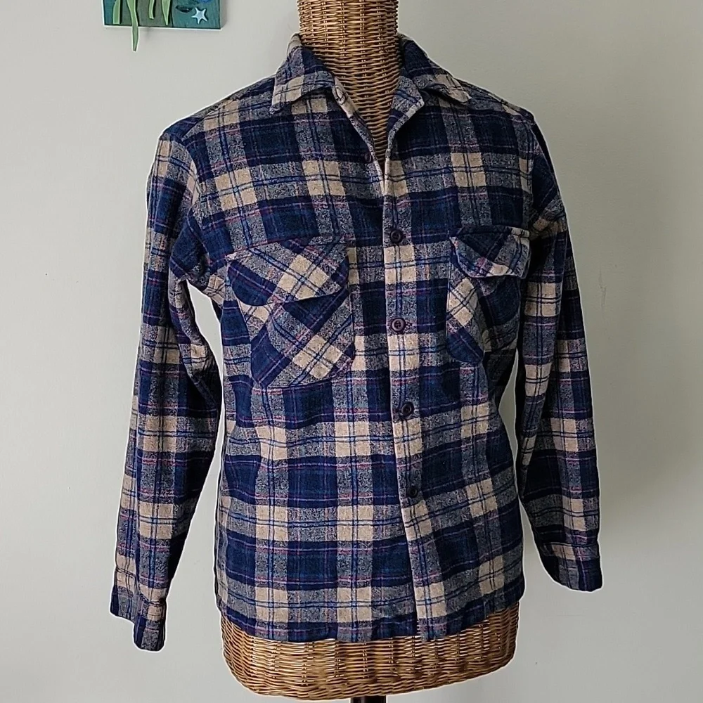 Vintage Pendleton Flannel Made in USA size M 100% Wool BinW - Picture 1 of 9